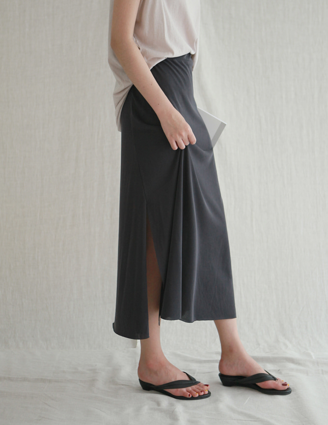 modal slit banding skirts