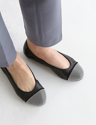 reunel flats (hidden heel 2cm)(수입)