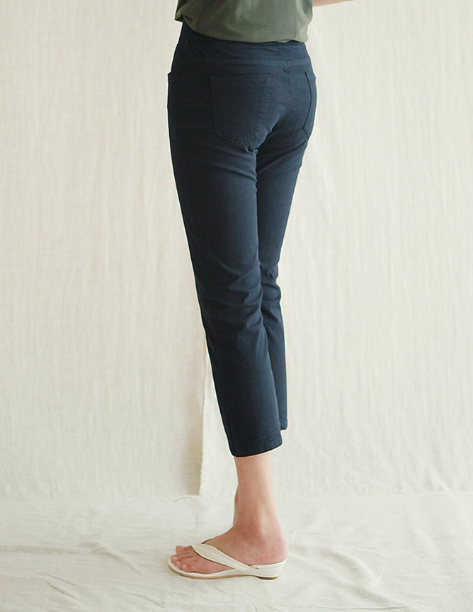 double ankle-length banding pants